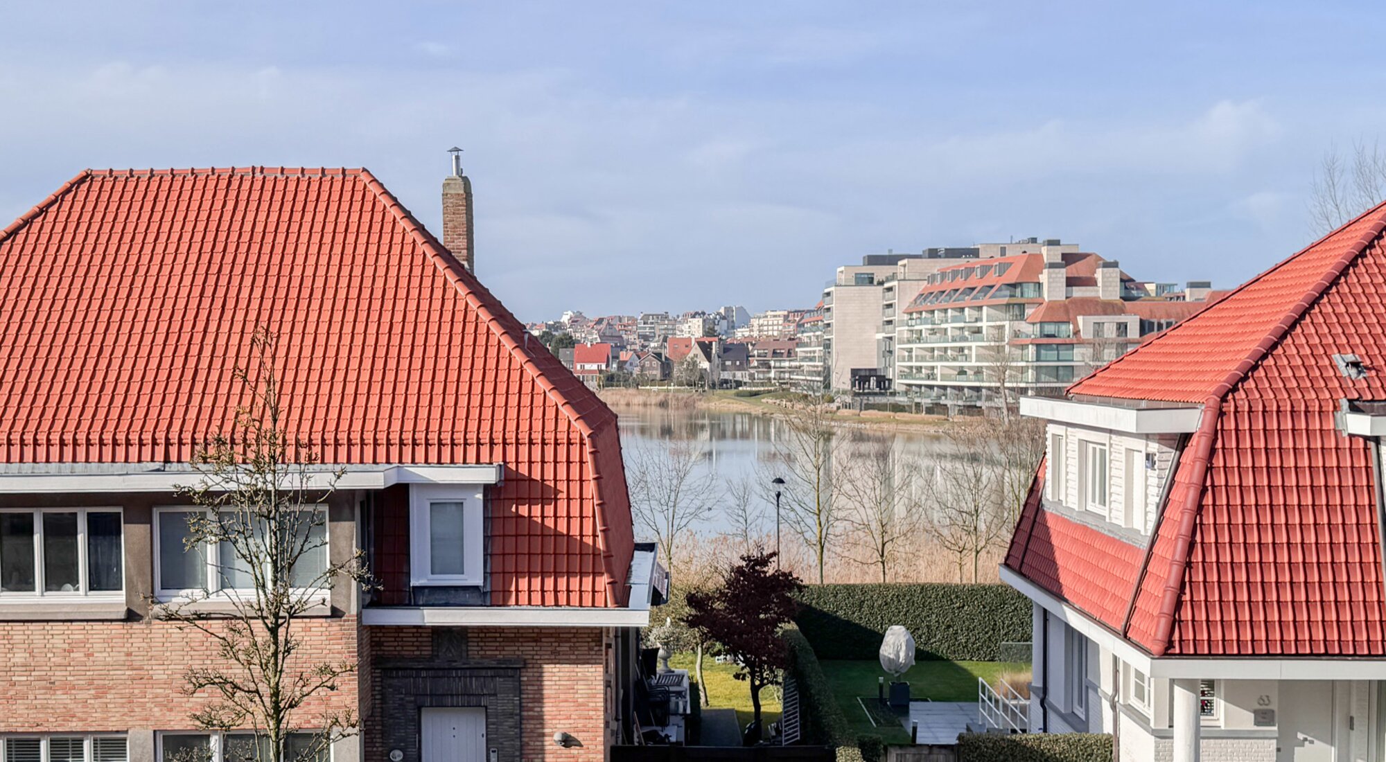 Appartement spacieux de 3 chambres avec vue sur le lac Zegemeer et à quelques pas de la mer