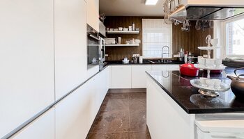 Charmante B&B-villa met 8 gastenkamers en parking vlakbij het strand