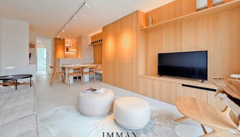 Prachtig triplex appartement met terras gelegen op de Lippenslaan