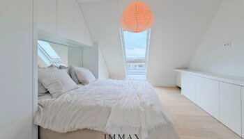 Prachtig triplex appartement met terras gelegen op de Lippenslaan