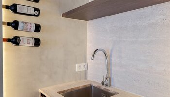 Volledig gerenoveerd 2SLK-appartement vlakbij het Van Bunnenplein en de zee