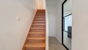 Recent gerenoveerde woning met 3 slaapkamers en zonnige tuin