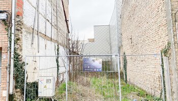 Bouwgrond voor het bouwen van eengezinswoning gelegen vlakbij het station van Heist