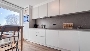 Appartement bien entretenu avec 2 chambres et garage