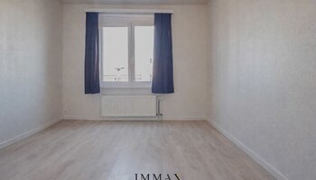 Appartement bien entretenu avec 2 chambres et garage