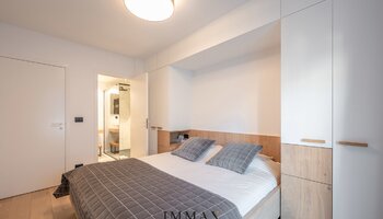 Prachtig gerenoveerd 3SLK-appartement gelegen vlakbij het Rubensplein en de zee