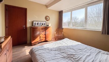 Charmante bel-etage woning met 3 ruime slaapkamers