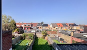 Charmante bel-etage woning met 3 ruime slaapkamers