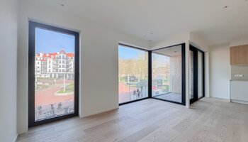 Uniek nieuwbouwappartement met 2-SLK en open zicht op het Maurice Lippensplein