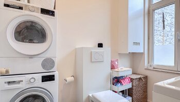 Appartement lumineux dans un bâtiment caractéristique