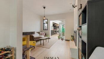 Charmante rijwoning in het centrum aan de Molens 