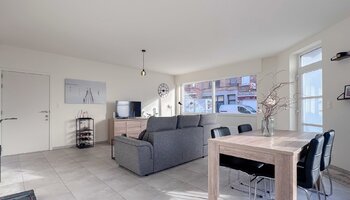 Instapklaar appartement met 2 slaapkamers en garage