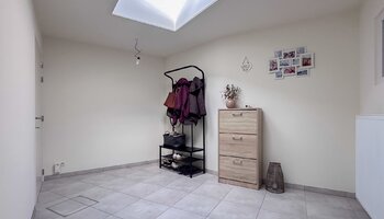 Instapklaar appartement met 2 slaapkamers en garage