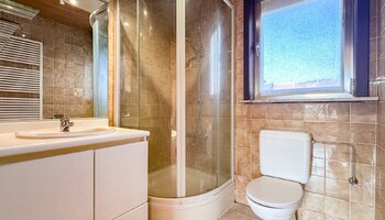 Bel-etage woning op centrale locatie