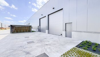 Nieuwbouw instapklare KMO-unit op strategische ligging 