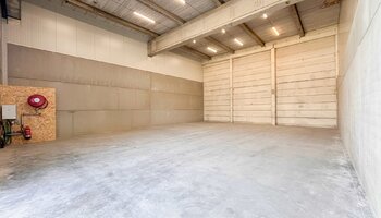 Nieuwbouw instapklare KMO-unit op strategische ligging 