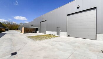 Nieuwbouw instapklare KMO-unit op strategische ligging 