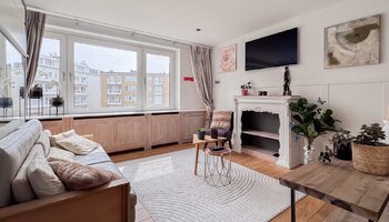 Studio aux finitions soignées avec vue dégagée, idéalement situé dans la Zoutelaan