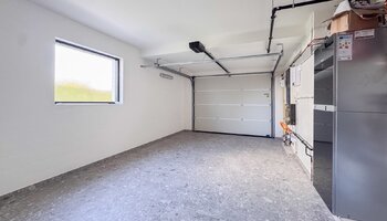 Subliem afgewerkte alleenstaande villa met 4SK op een uniek ruim perceel te Knokke