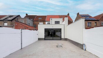 Recent gerenoveerde woning met 3 slaapkamers en zonnige tuin