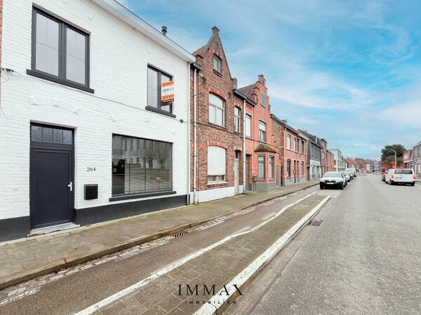 Recent gerenoveerde woning met 3 slaapkamers en zonnige tuin