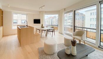 Lichtrijk 3SLK - hoekappartement met luxueuze afwerking in het centrum