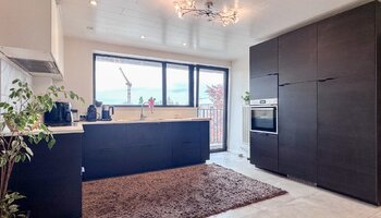 Ruim, vernieuwd appartement op een zeer centrale locatie