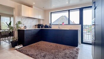 Ruim, vernieuwd appartement op een zeer centrale locatie