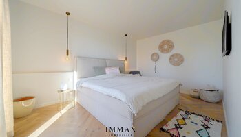 Moderne villa in groene omgeving