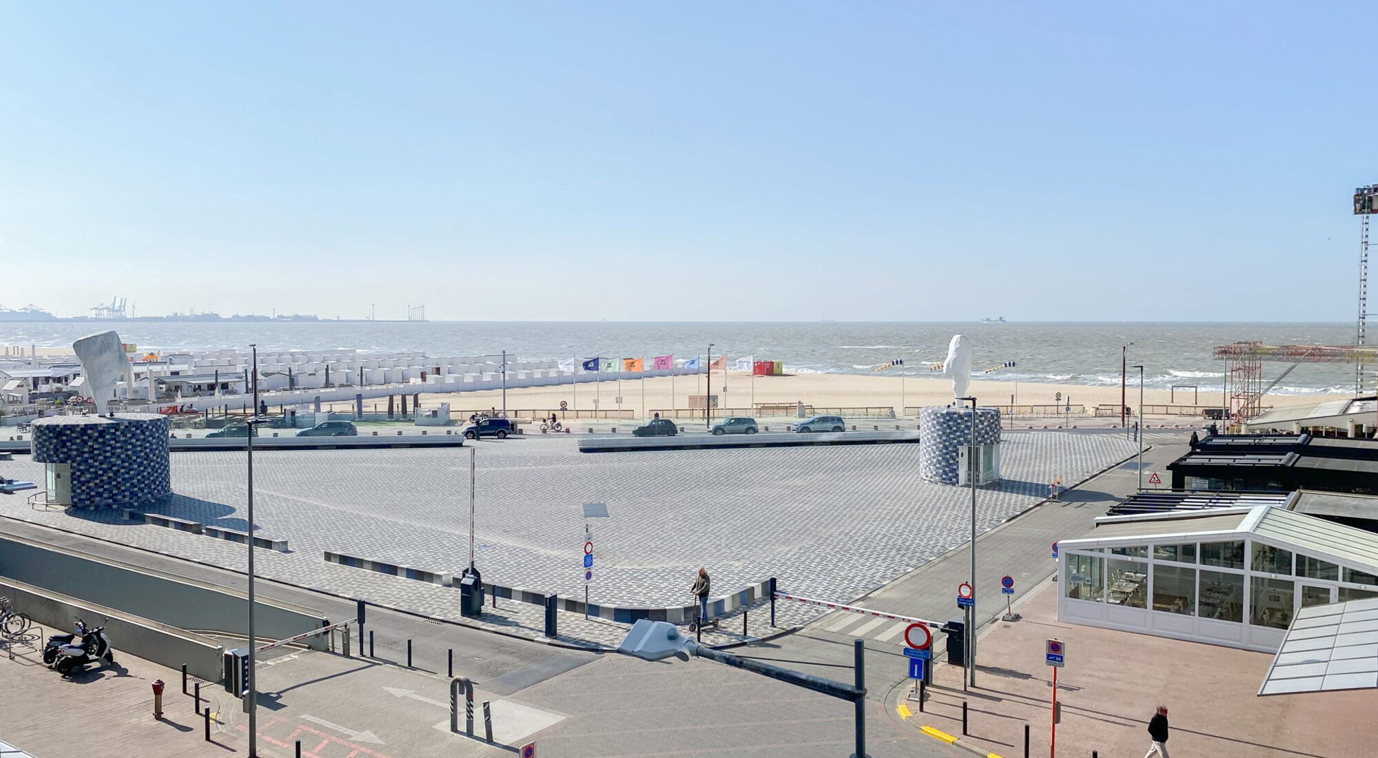 Prachtig 2-SLK appartement aan het Rubensplein met zeezicht