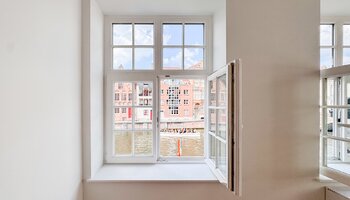 Karaktervolle opbrengsteigendom op toplocatie langs de Brugse reien