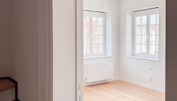 Karaktervolle opbrengsteigendom op toplocatie langs de Brugse reien