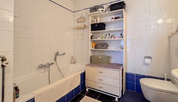 Royaal 2SLK-appartement met een brede gevel nabij het Rubensplein