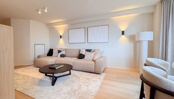 Luxueus gerenoveerd 3SLK-appartement met quasi frontaal zeezicht aan het Rubensplein in Knokke