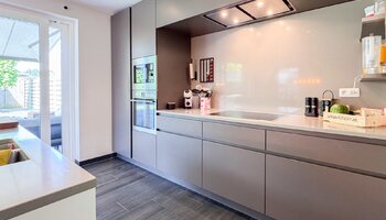 Instapklare halfopen woning met zonnige tuin