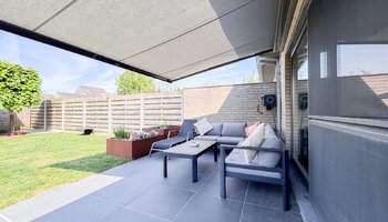 Instapklare halfopen woning met zonnige tuin