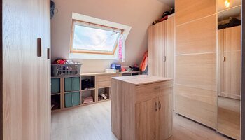 Instapklare halfopen woning met zonnige tuin