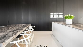 Deux appartements exclusifs et luxueux situés aux 6e et 7e étages, dotés de terrasses spacieuses, dans le quartier Oosteroever
