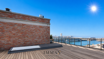 Appartement de standing avec une grande terrasse situé dans le quartier Oosteroever