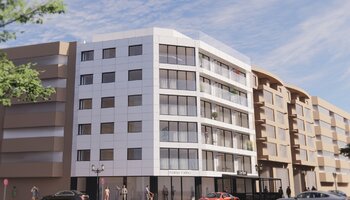Groot en prachtig gerenoveerd appartement met 4-SLK, west gericht terras en open zicht 