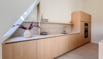 Luxueus wonen in een karaktervolle residentie aan de vaart