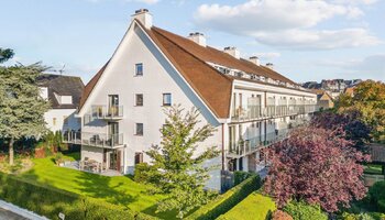 Appartement 2 pièces rénové avec goût dans une résidence de standing, à proximité du Casino et du lac de Zegem