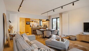 Appartement 2 pièces rénové avec goût dans une résidence de standing, à proximité du Casino et du lac de Zegem