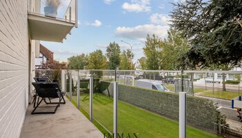 Appartement 2 pièces rénové avec goût dans une résidence de standing, à proximité du Casino et du lac de Zegem