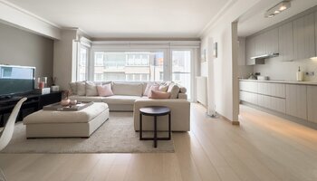 Bel et spacieux appartement de 2 chambres situé à deux pas de la mer et de la Lippenslaan