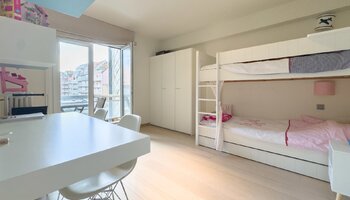 Bel et spacieux appartement de 2 chambres situé à deux pas de la mer et de la Lippenslaan