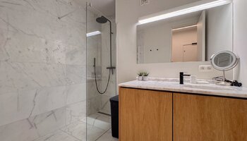 Mooi 2-SLK appartement gelegen vlakbij het zegemeer en de Lippenslaan