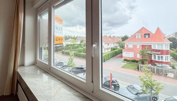 Te renoveren 3-SLK appartement met open zicht nabij de zee en het centrum