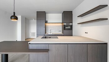 Appartement rénové de 3 chambres avec vue marina