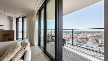 Exclusief en prachtig 2SLK-appartement met royaal terras en open zicht gelegen in The Tower 